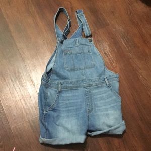 Gap Overall Shorts!